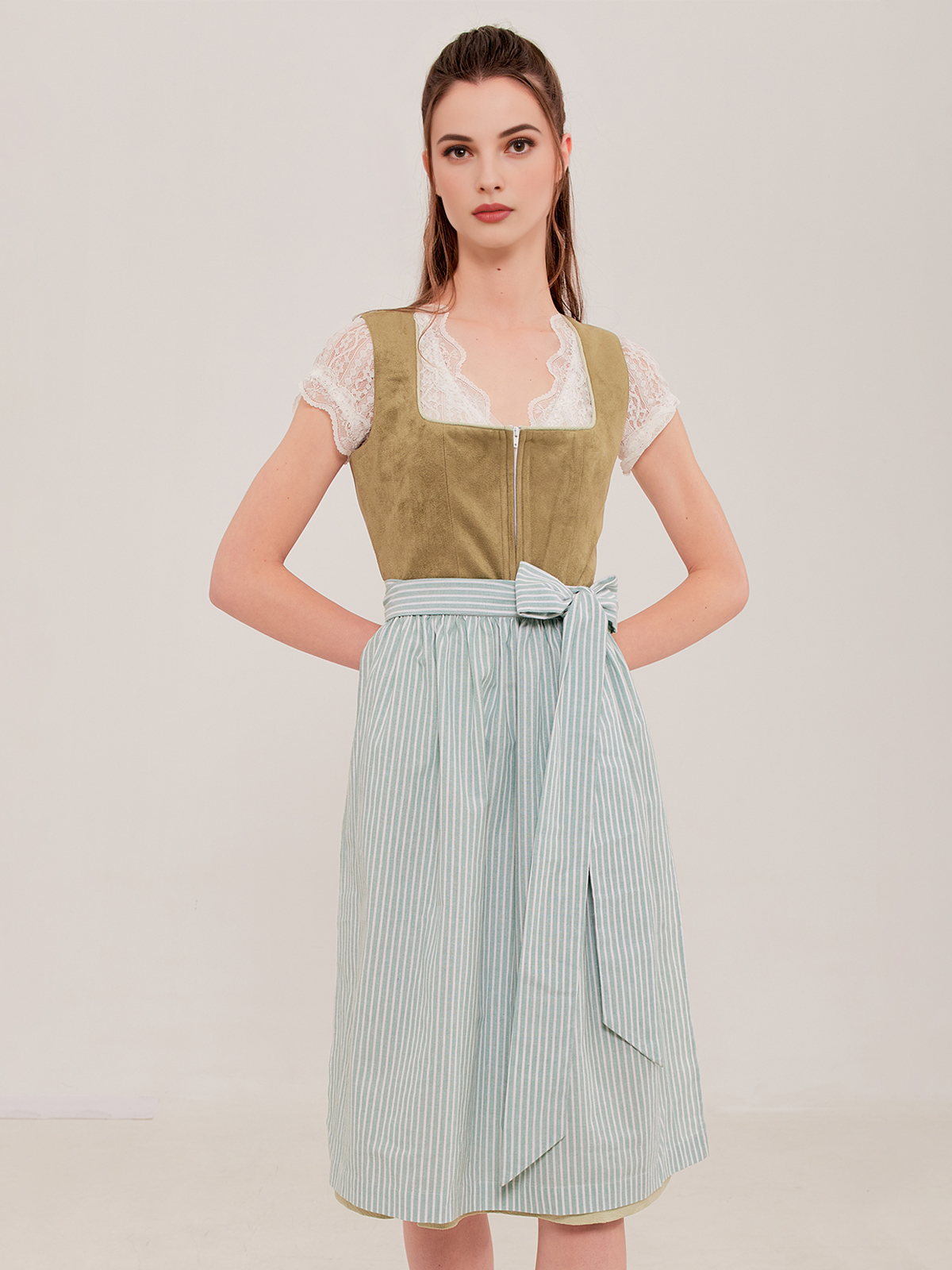 Dirndl in Grün – zeitlos und stilvoll