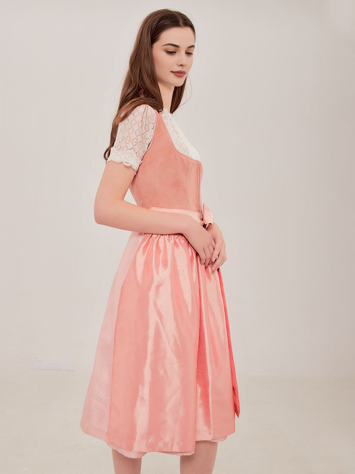 Ehreer Dirndl in Rosa