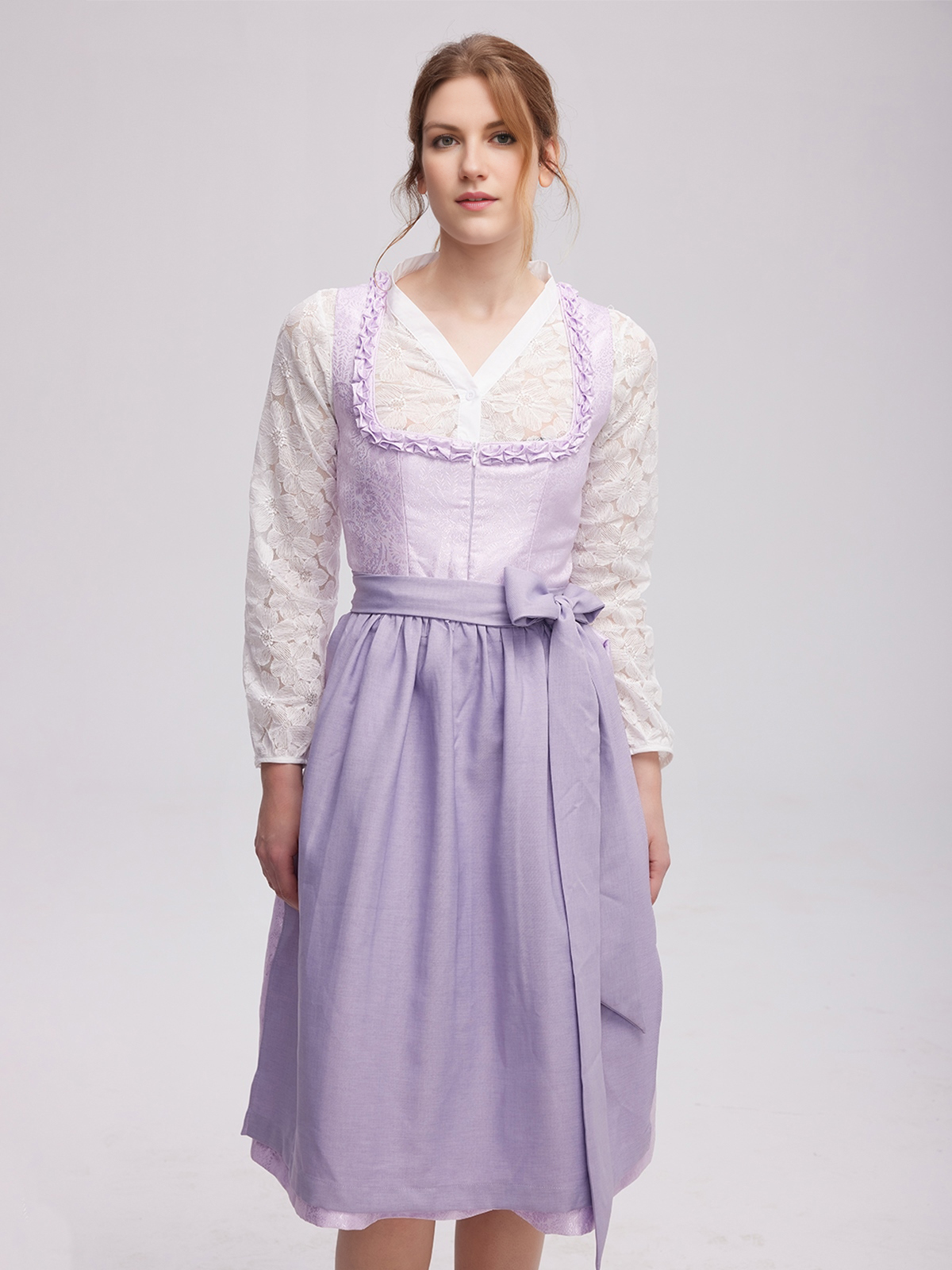 Modernes Dirndl mit Hakenverschluss in Lila