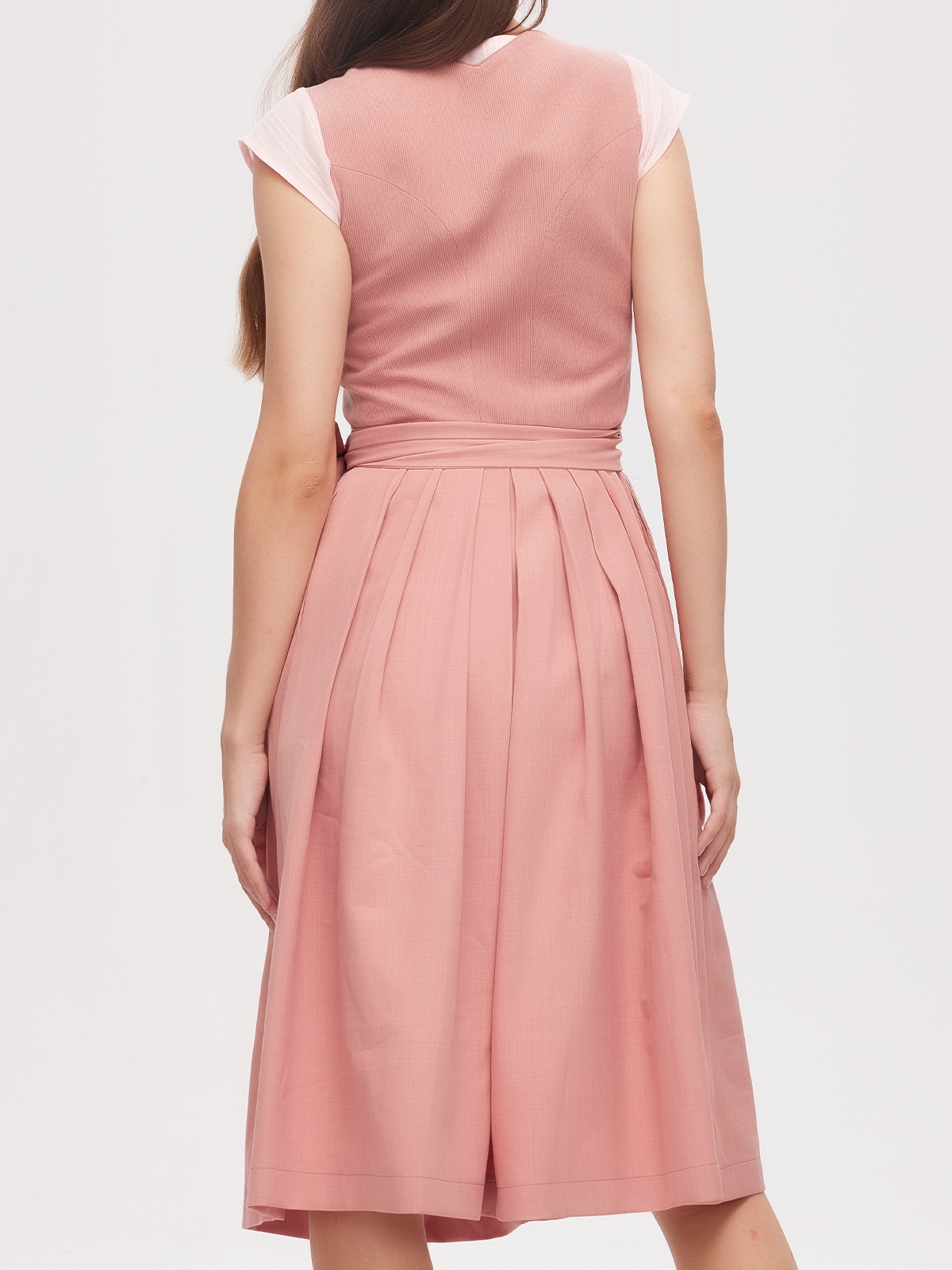 Dirndl mit Reißverschluss vorne in Rosa