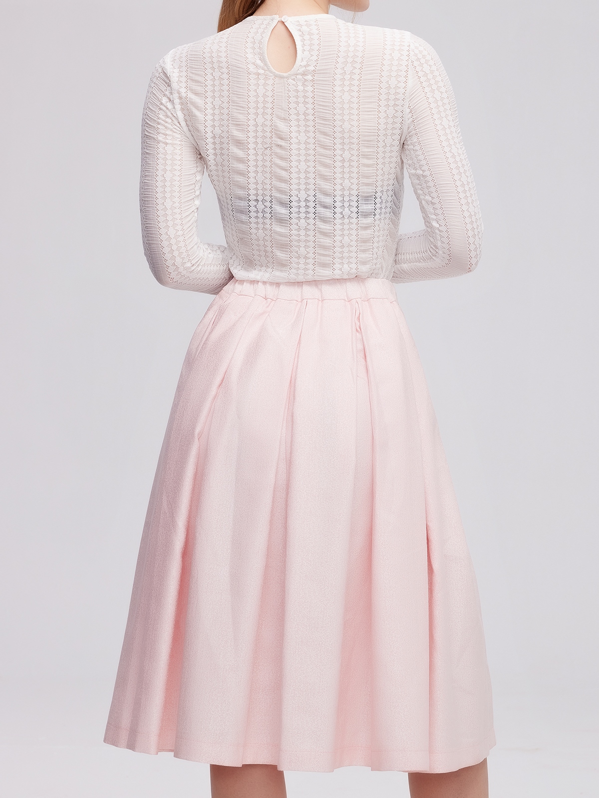 Dirndlbluse mit kurzen Ärmeln