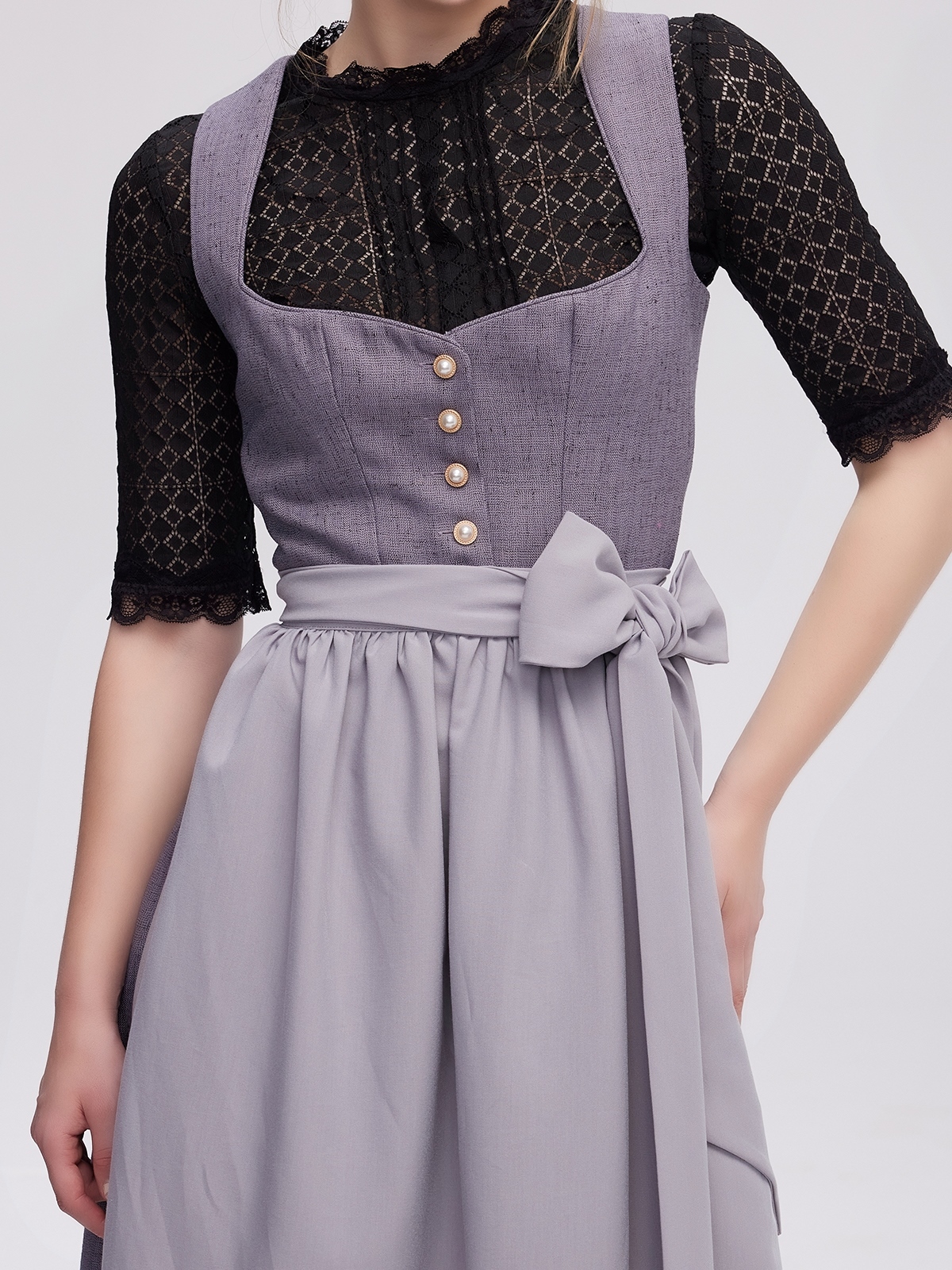 Dirndlbluse Lang in Grau