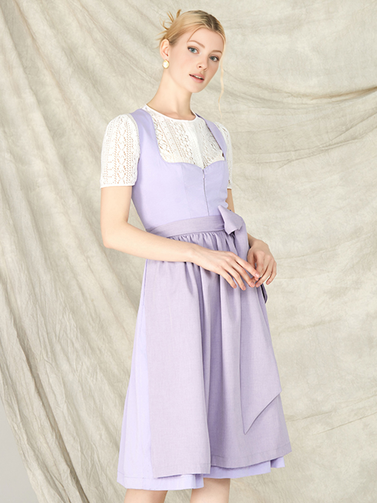 Dirndl Rot Schwarz