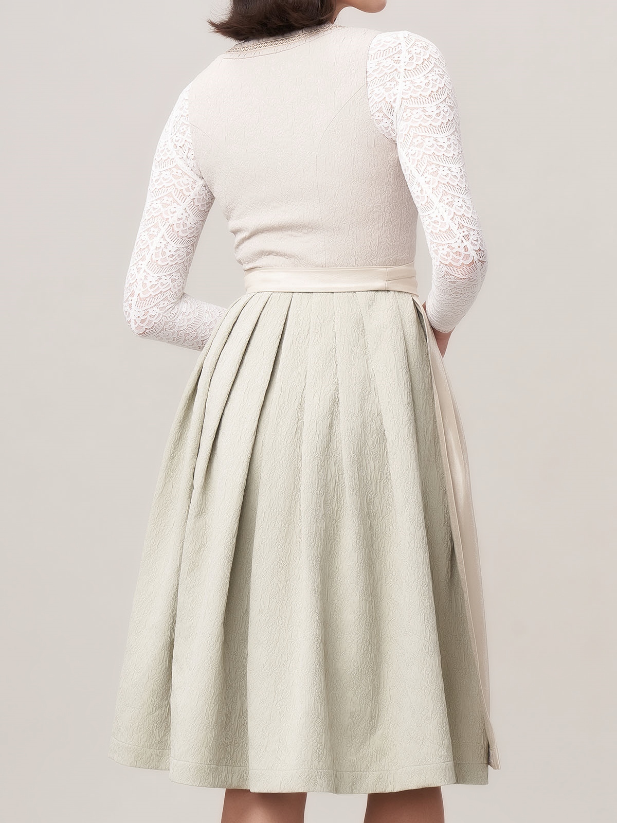 Beige Samt-Dirndl
