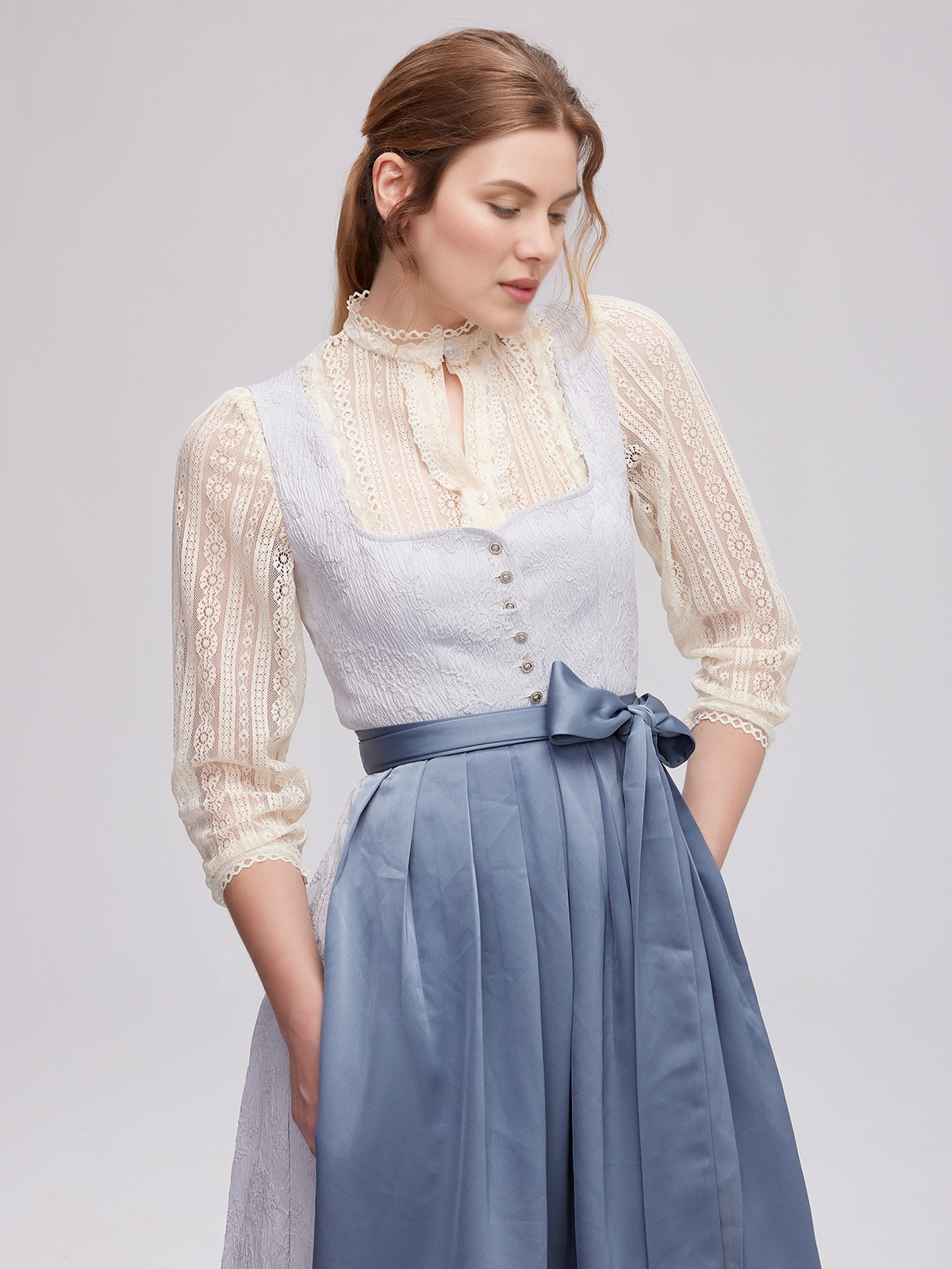 Dirndl Schwarz Rosa