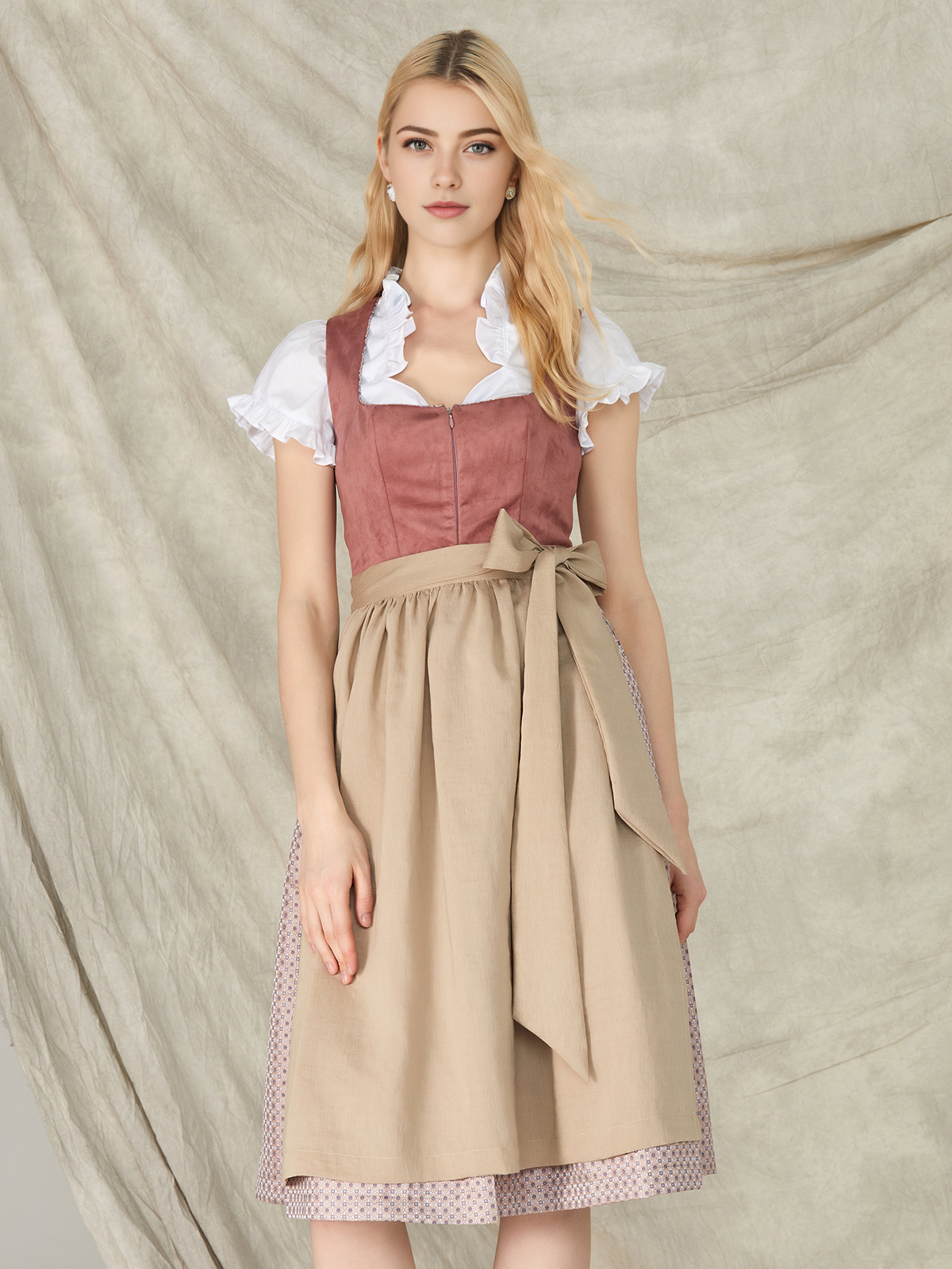 Dirndl in Rosa – feminin und stilvoll