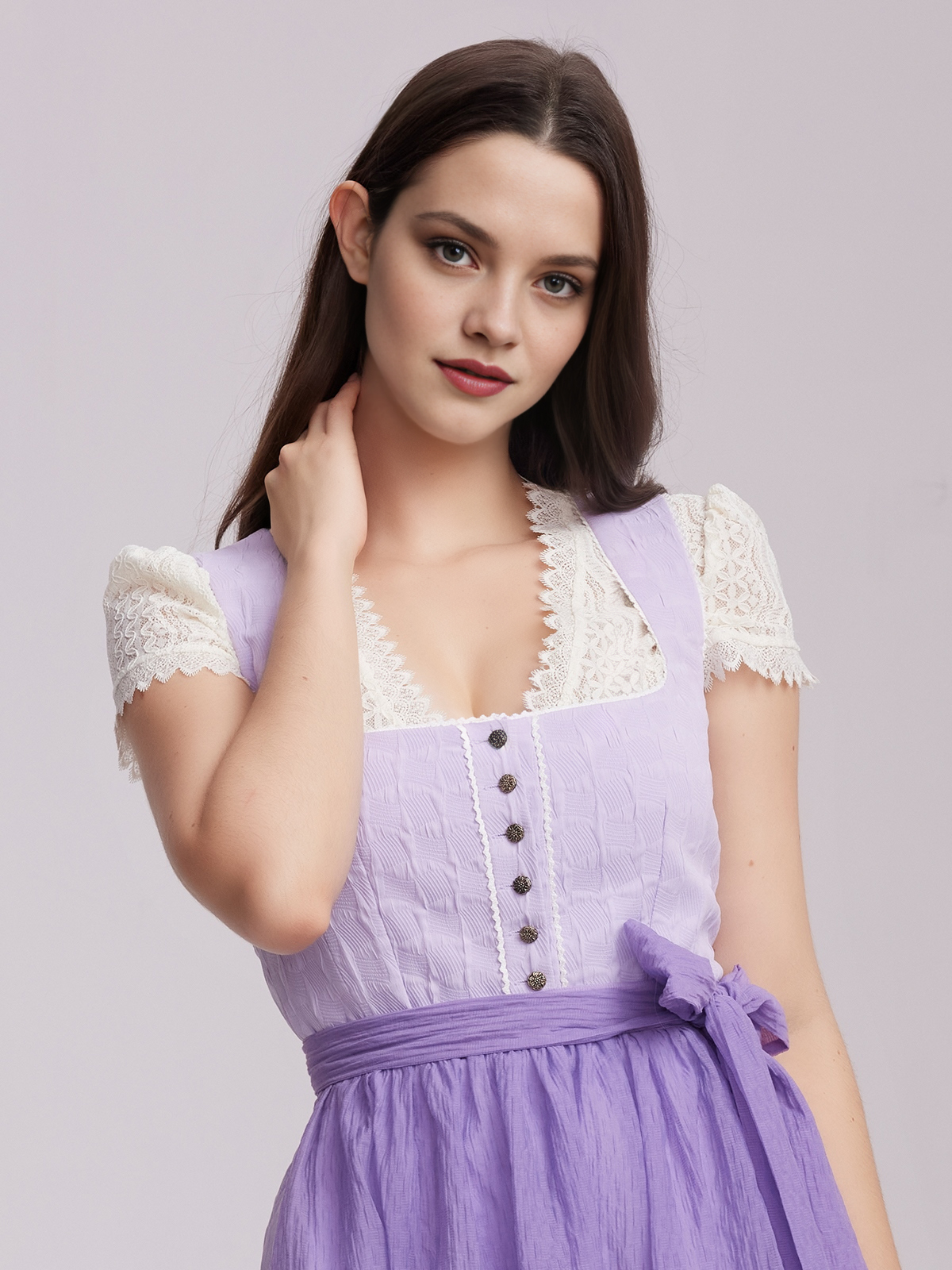 Dirndlbluse langarm V-Ausschnitt in Lila