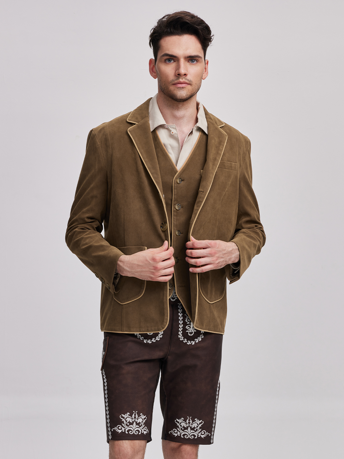 Geschlossene Dirndlbluse in Gelb