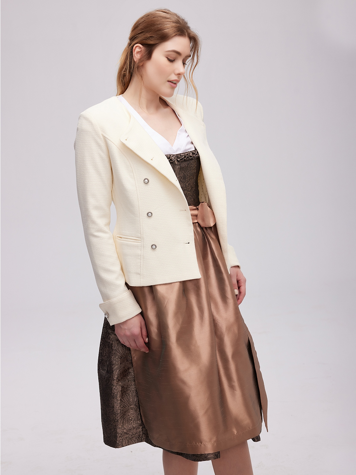 Modernes blaues Dirndl